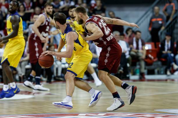 尽管前景诱 尽管前景诱