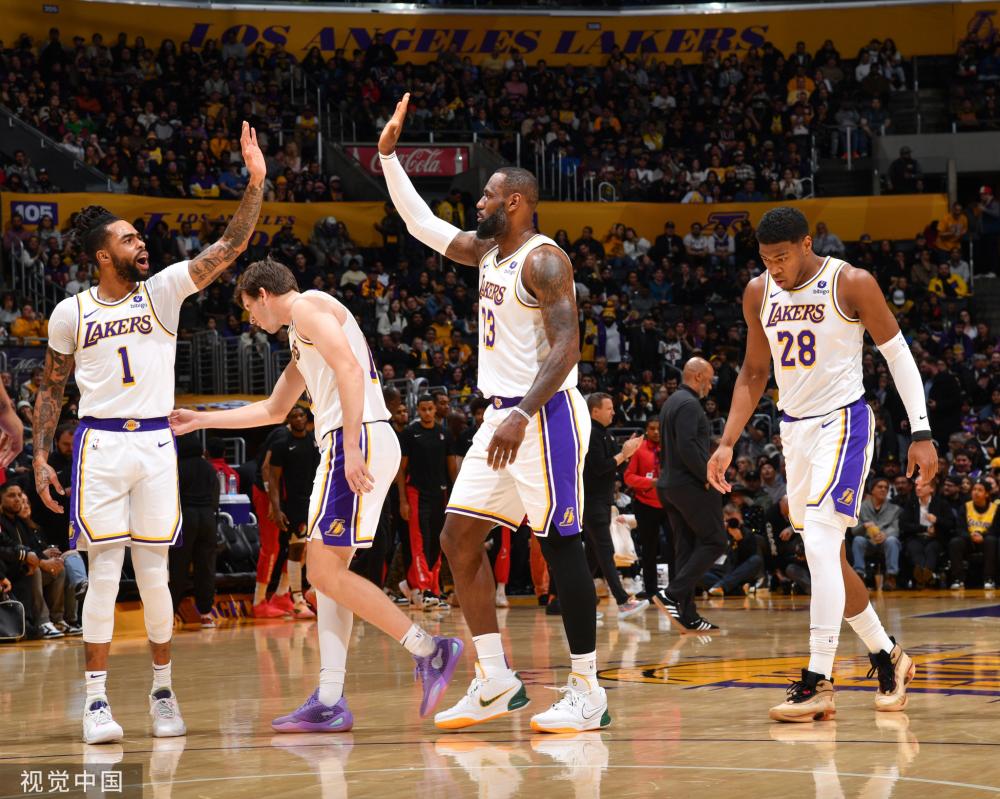 上互不相让 上互不相让